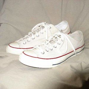 Converse Chuck Taylors Low, White, Good condition SZ 11 1/2